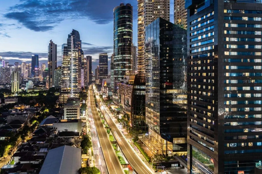 5 Alasan Perusahaan Pilih Data Center Yang Berlokasi di Pusat Kota Jakarta