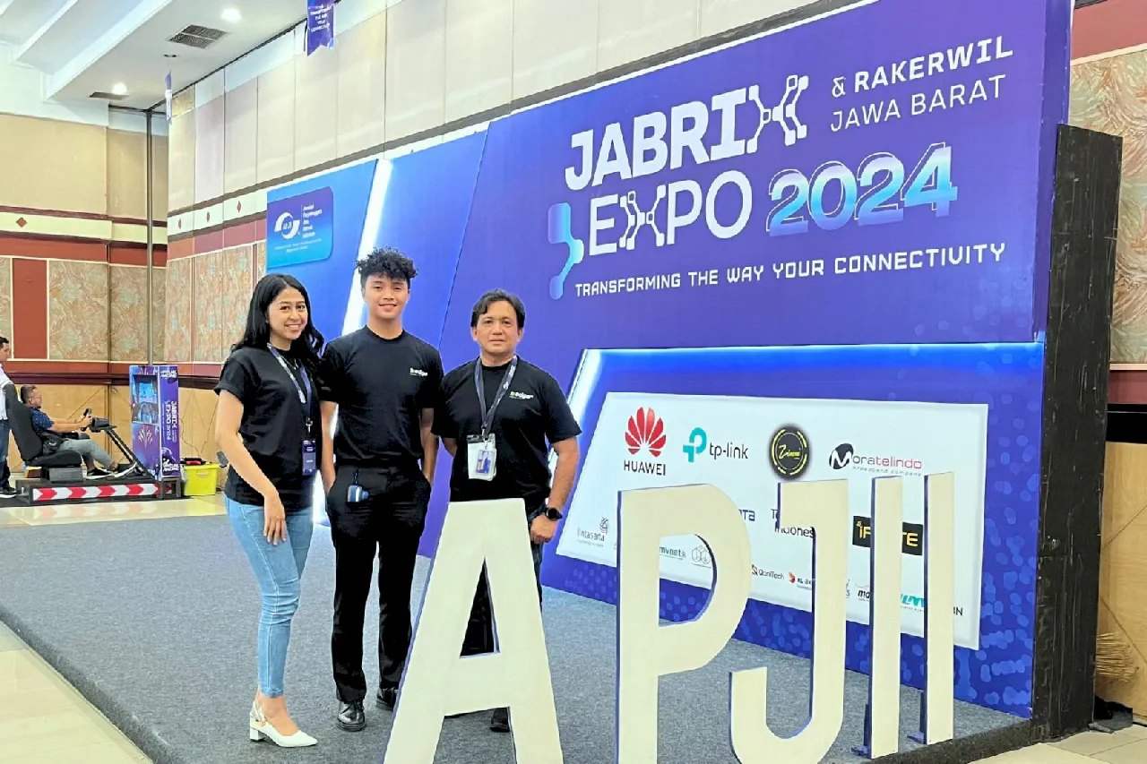 Digital Edge Indonesia goes to Jabrix Expo 2024 by APJII Jabar